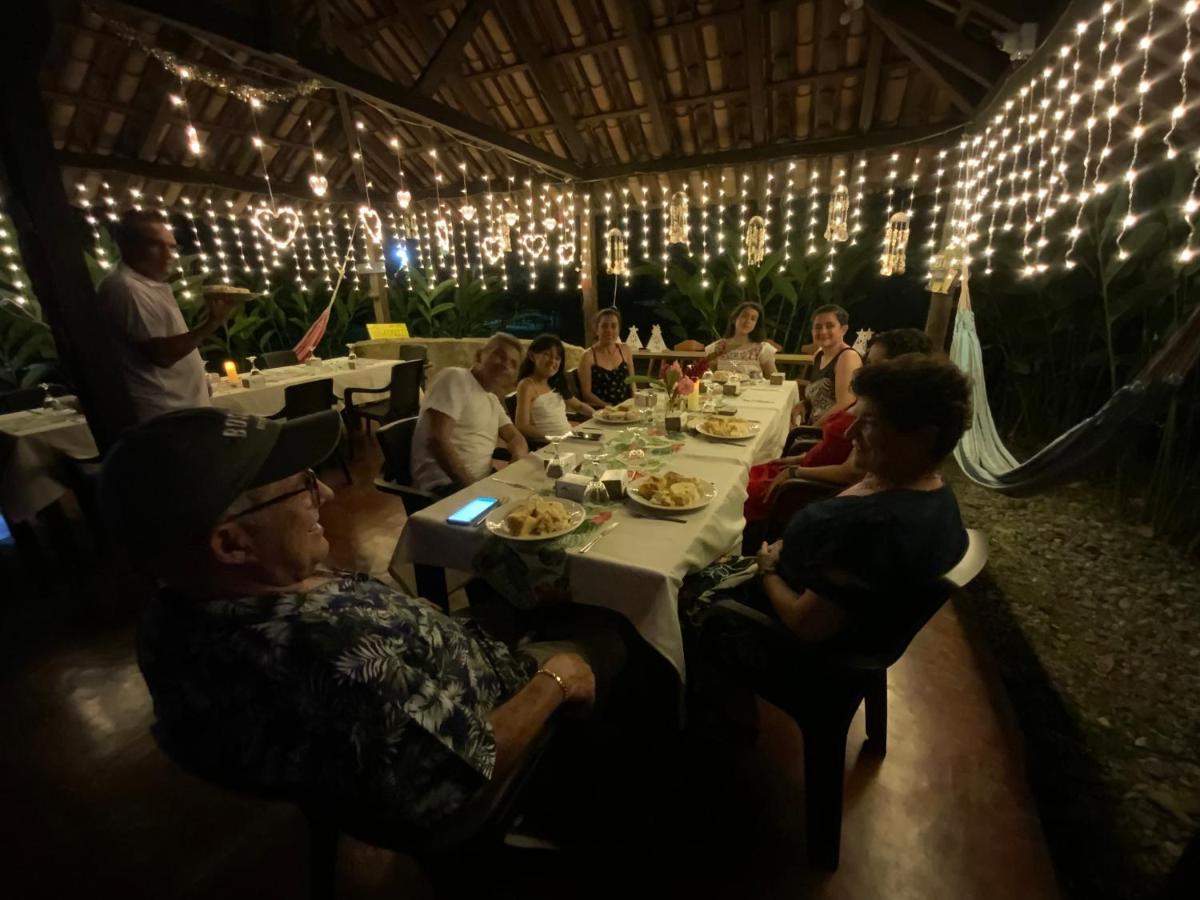 Los Robles Capurgana Hotel Eksteriør billede