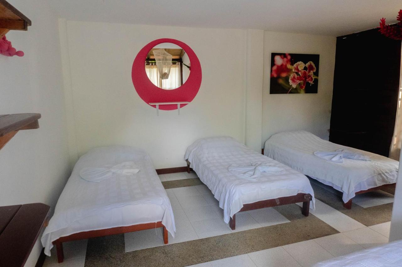 Los Robles Capurgana Hotel Eksteriør billede