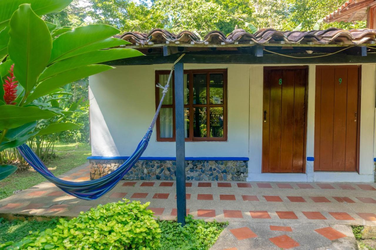 Los Robles Capurgana Hotel Eksteriør billede