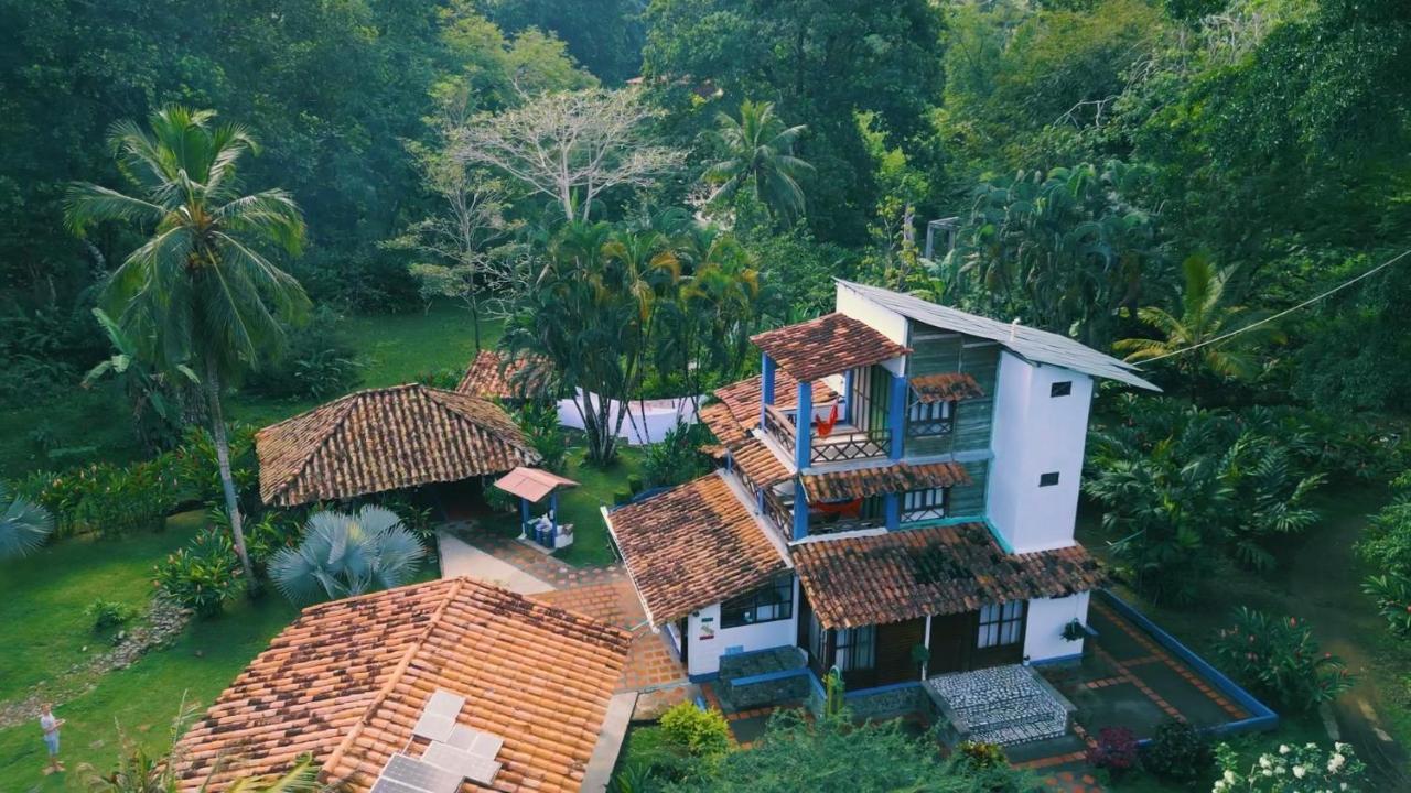 Los Robles Capurgana Hotel Eksteriør billede